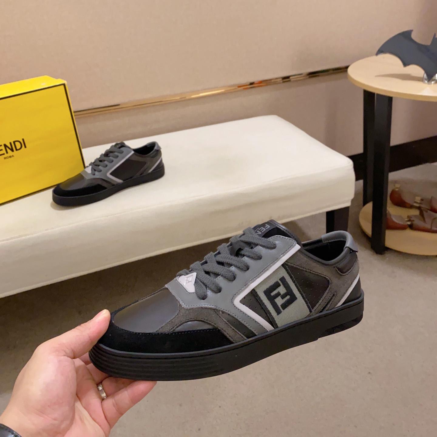 Fendi Step Black Leather Low-tops Sneakers - 