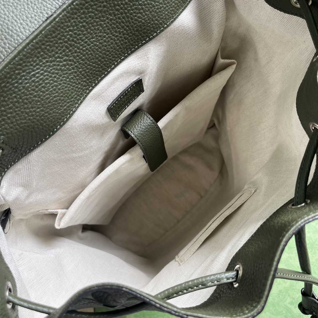 Gucci Jumbo GG Backpack(34-41-12cm) - 