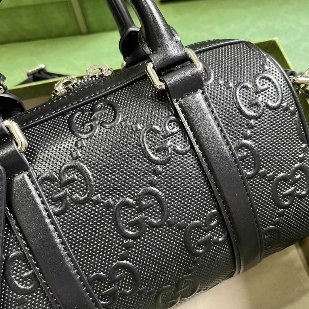 Gucci Jumbo GG Mini Duffle Bag (22-15-12.5cm) - 