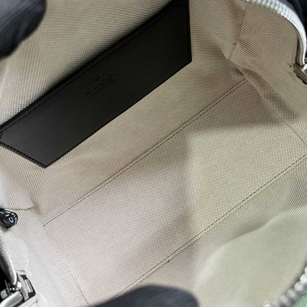 Gucci Jumbo GG Mini Duffle Bag (22-15-12.5cm) - 
