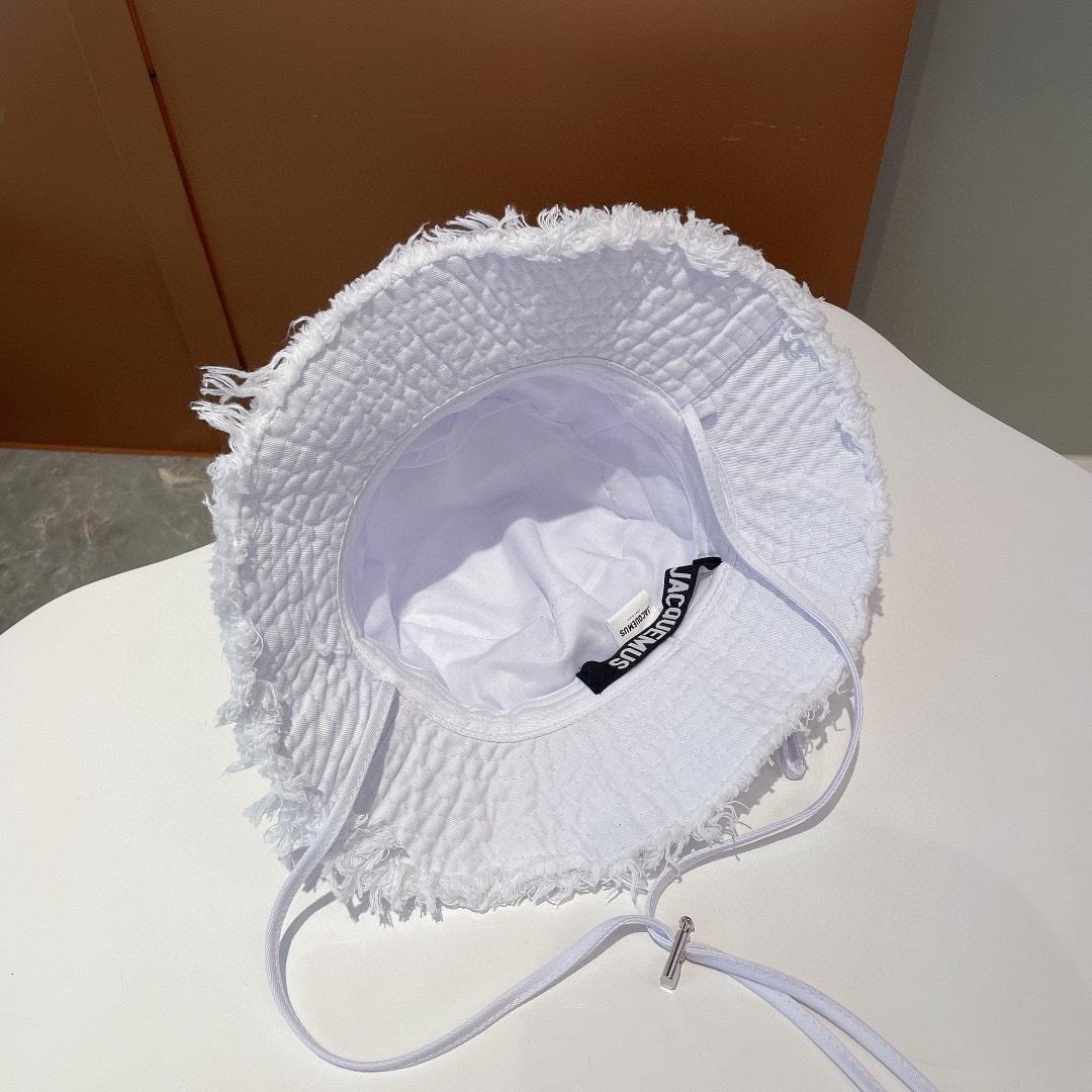 Jacquemus Le Bob Bucket Hat - 