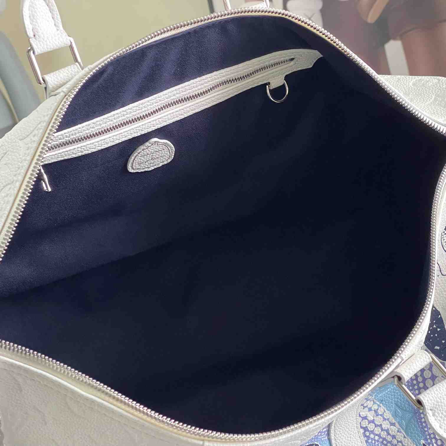 Louis Vuitton LV x YK Bandoulière Keepall 50    M21678 - 