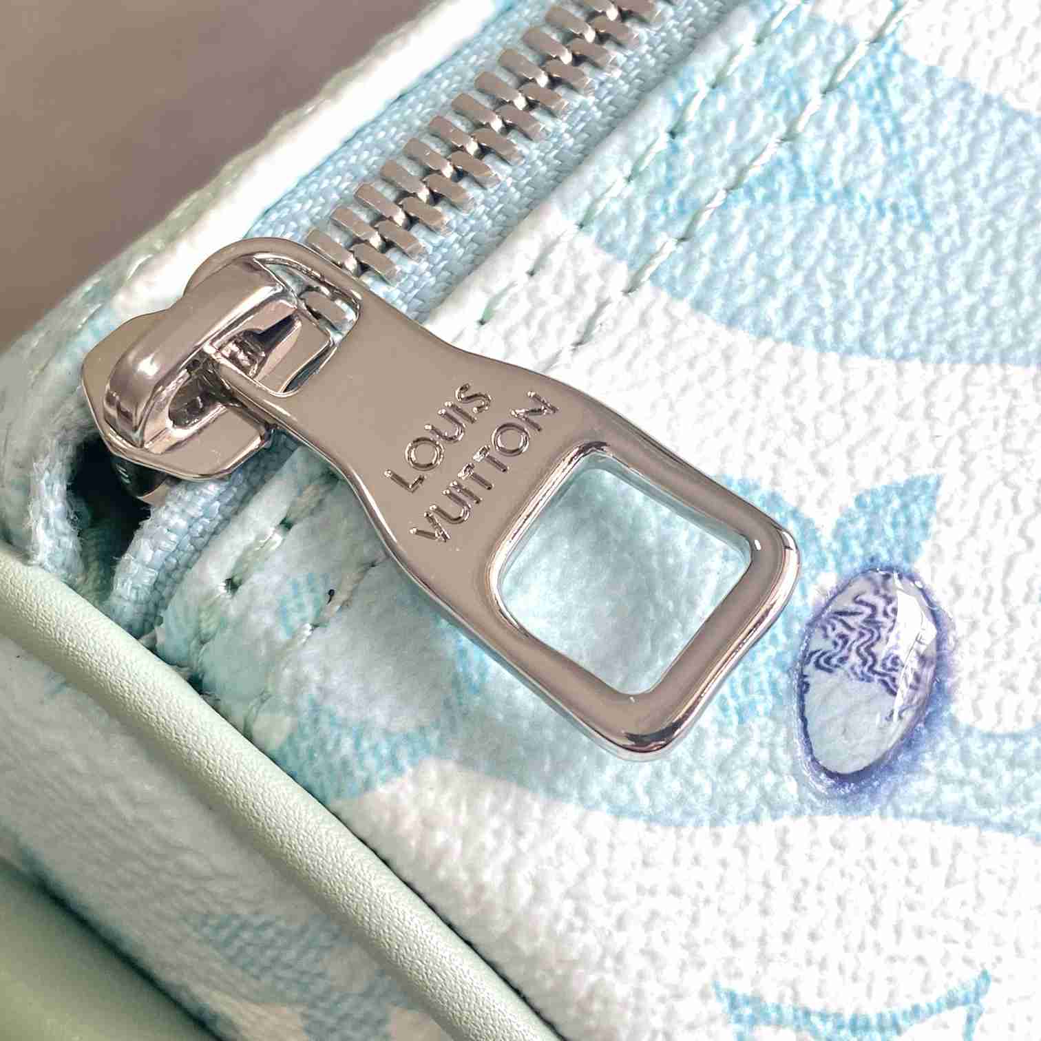 Louis Vuitton Keepall Bandoulière 25    M22527 - 