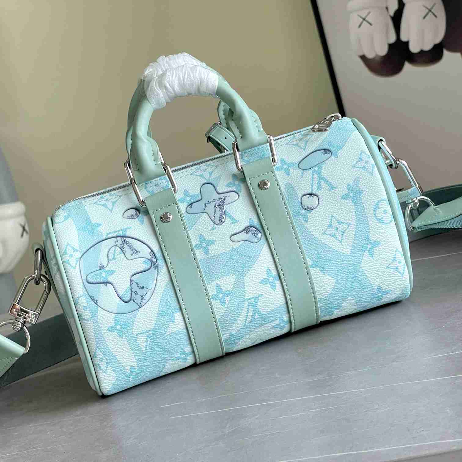 Louis Vuitton Keepall Bandoulière 25    M22527 - 