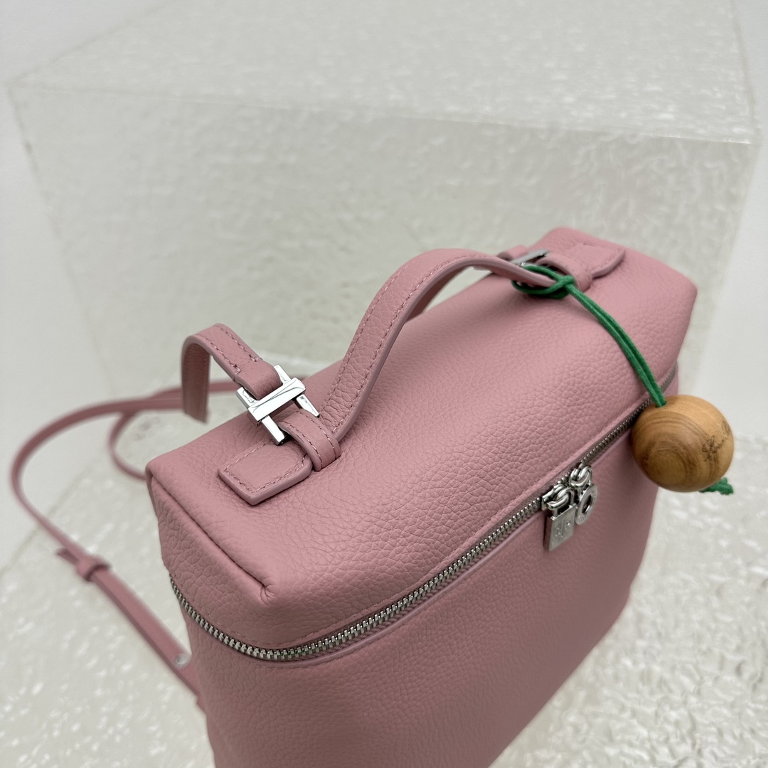 Loro Piana Extra Pocket Backpack L23.5   (23×8×22cm) - 