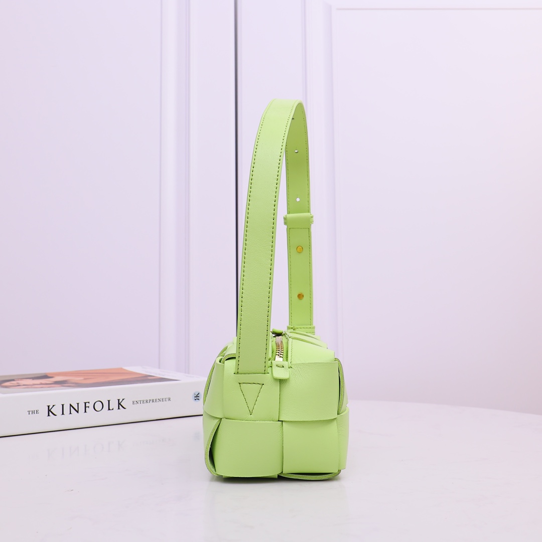 Bottega Veneta Small Brick Cassette - 