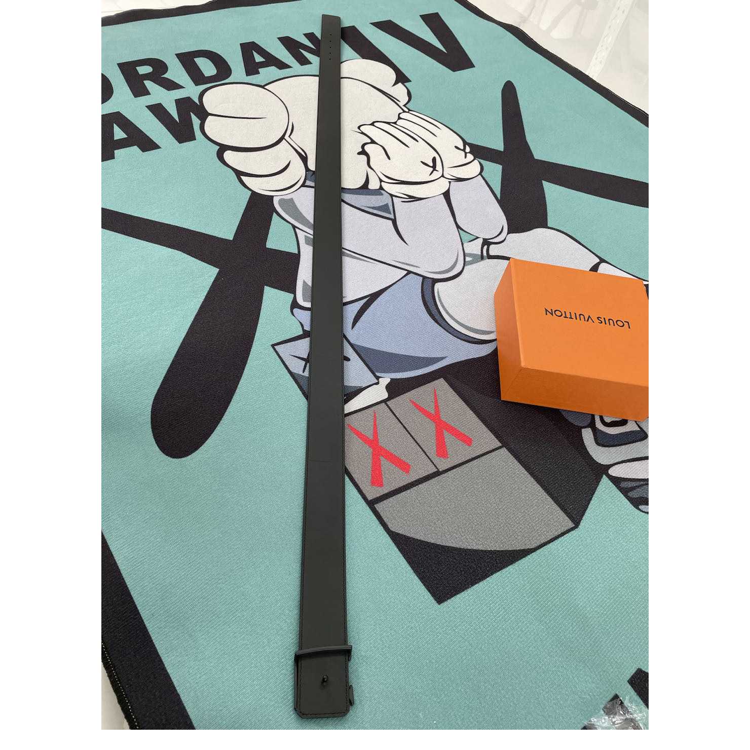 Louis Vuitton Monogram Black Leather Belt - DesignerGu