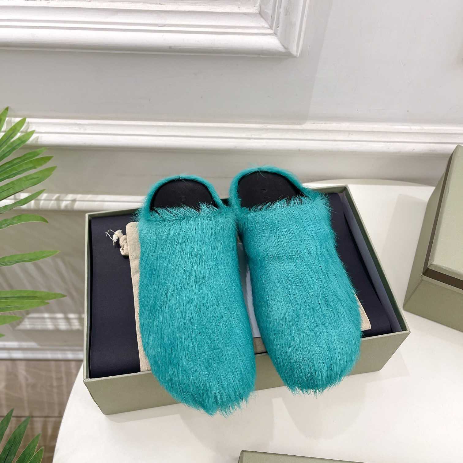Marni Fussbett Slip-On Flat Mules - 