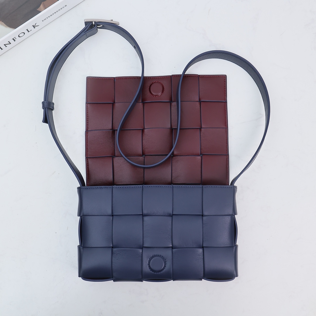 Bottega Veneta Cassette - 