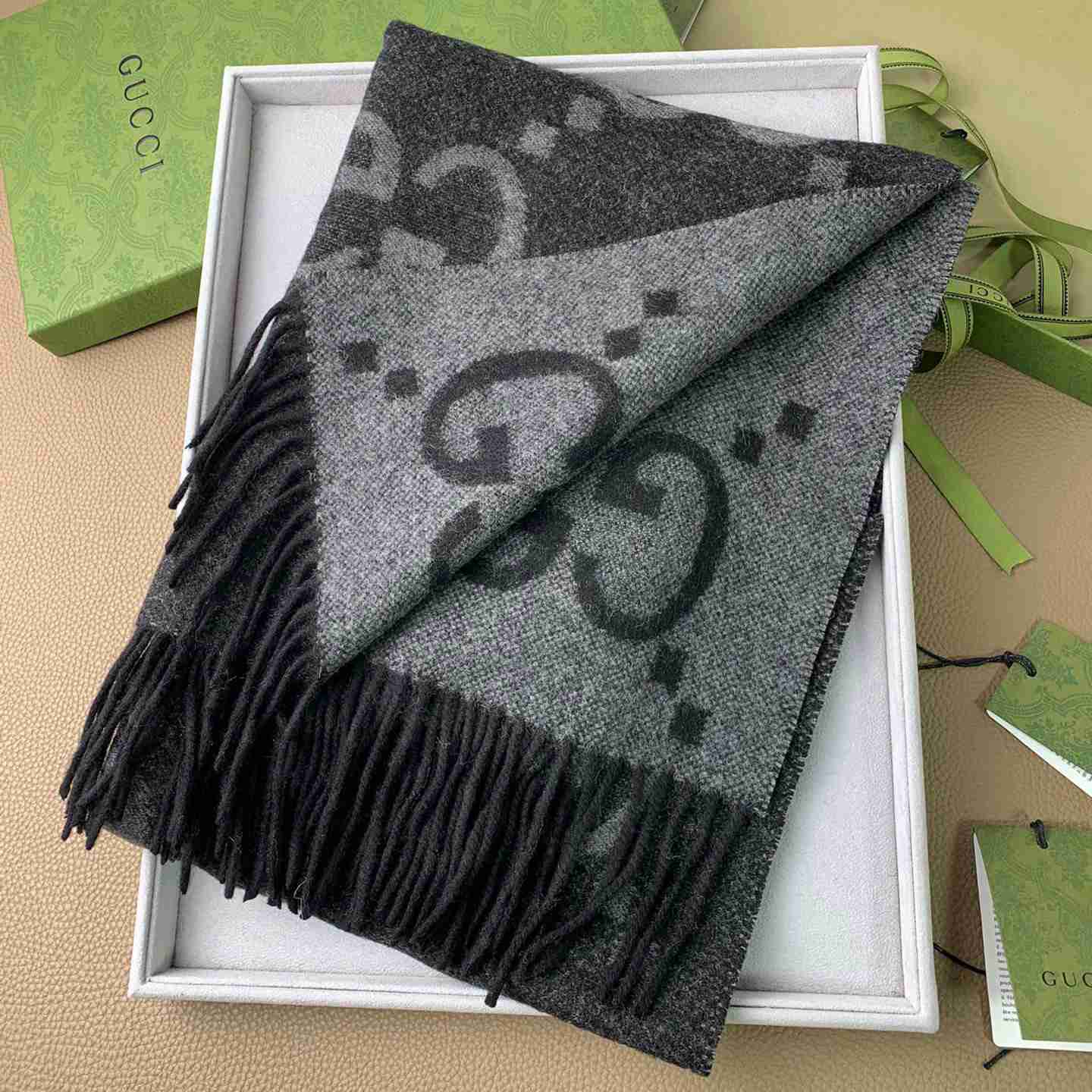 Gucci GG Wool Jacquard Scarf - 