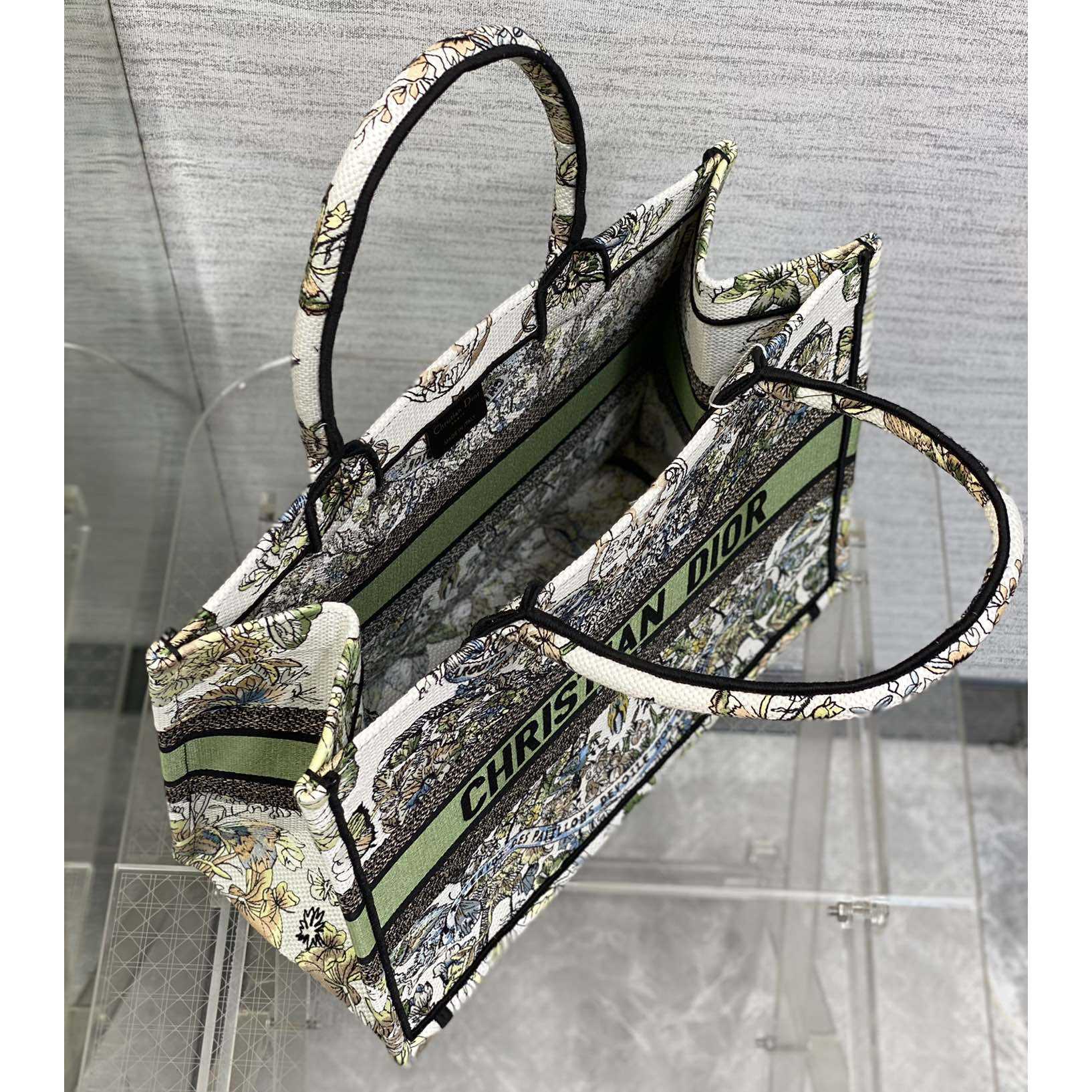 Dior Medium Dior Book Tote - 