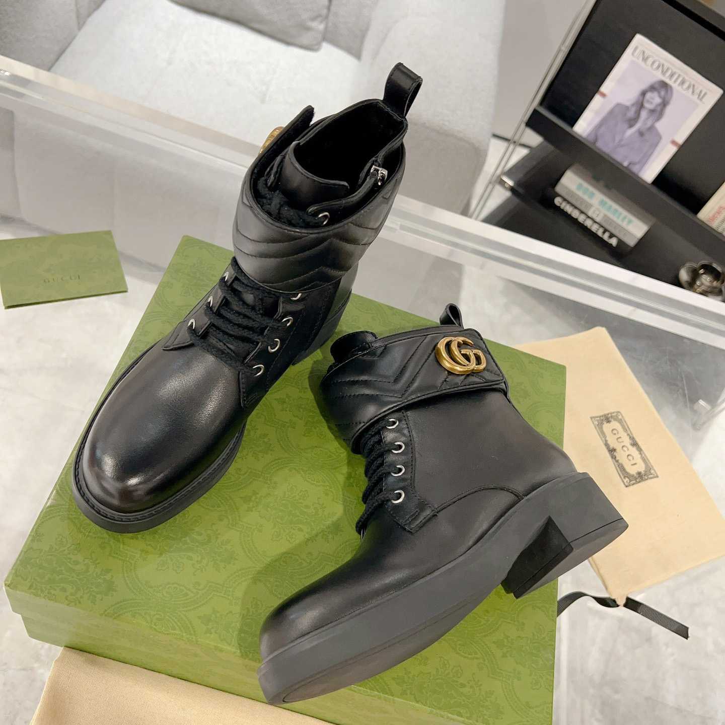 Gucci Marmont Logo-embellished Leather Ankle Boots  - 