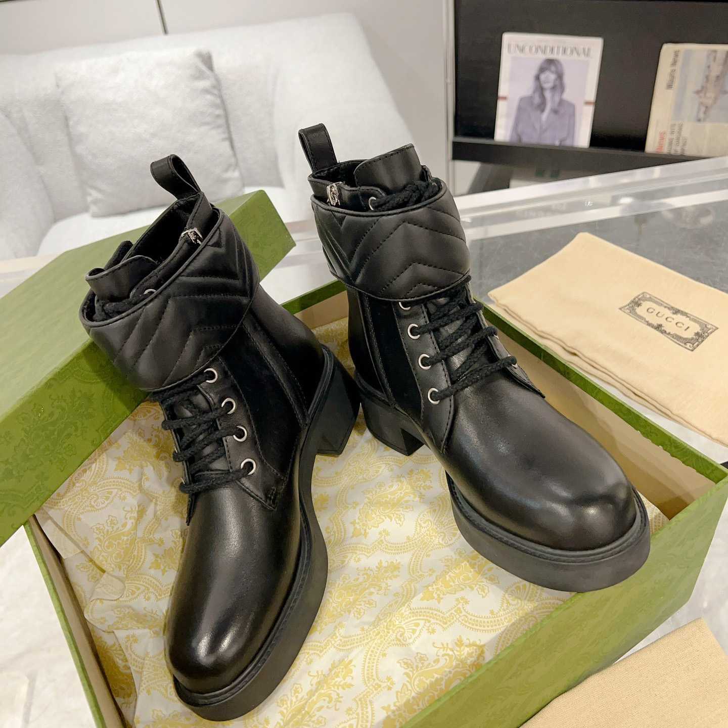 Gucci Marmont Logo-embellished Leather Ankle Boots  - 