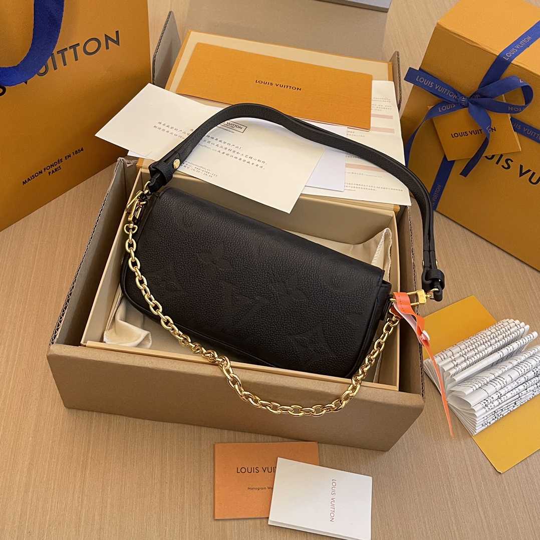 Louis Vuitton Wallet On Chain Ivy (23.5x12x4.3cm)  M82154 - 