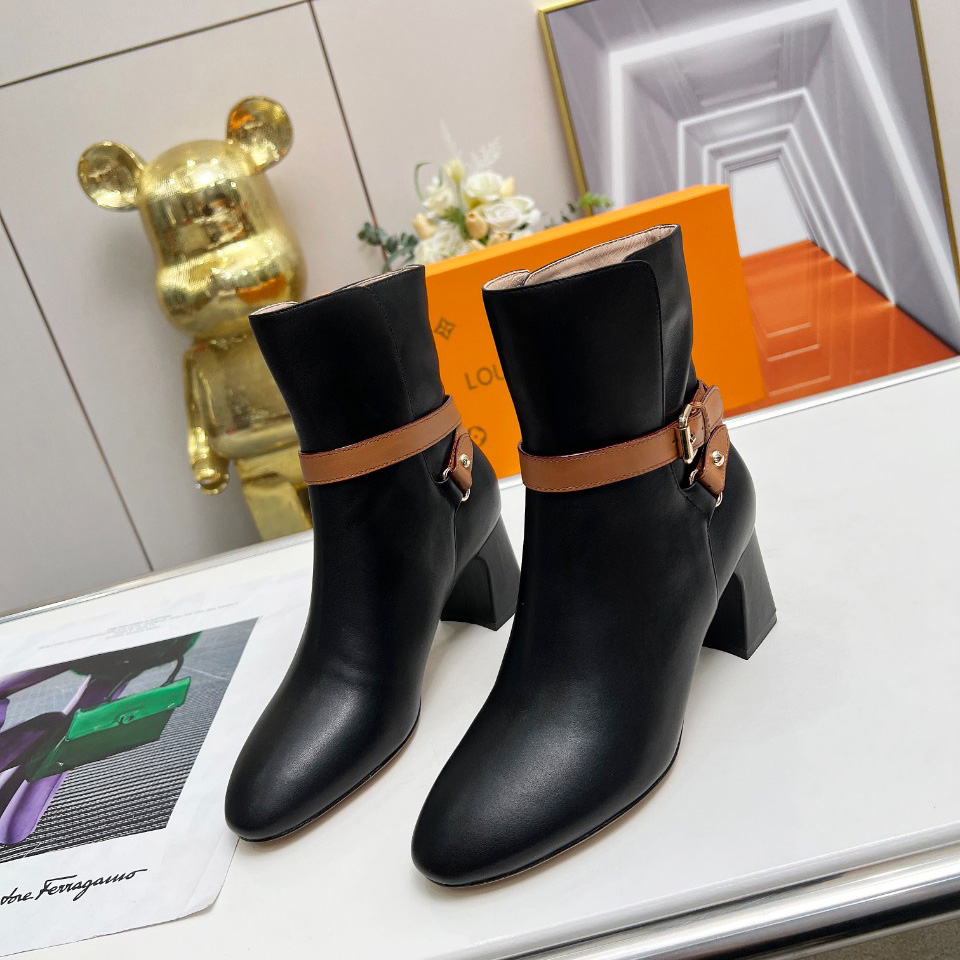 Louis Vuitton Parisienne Ankle Boot - 