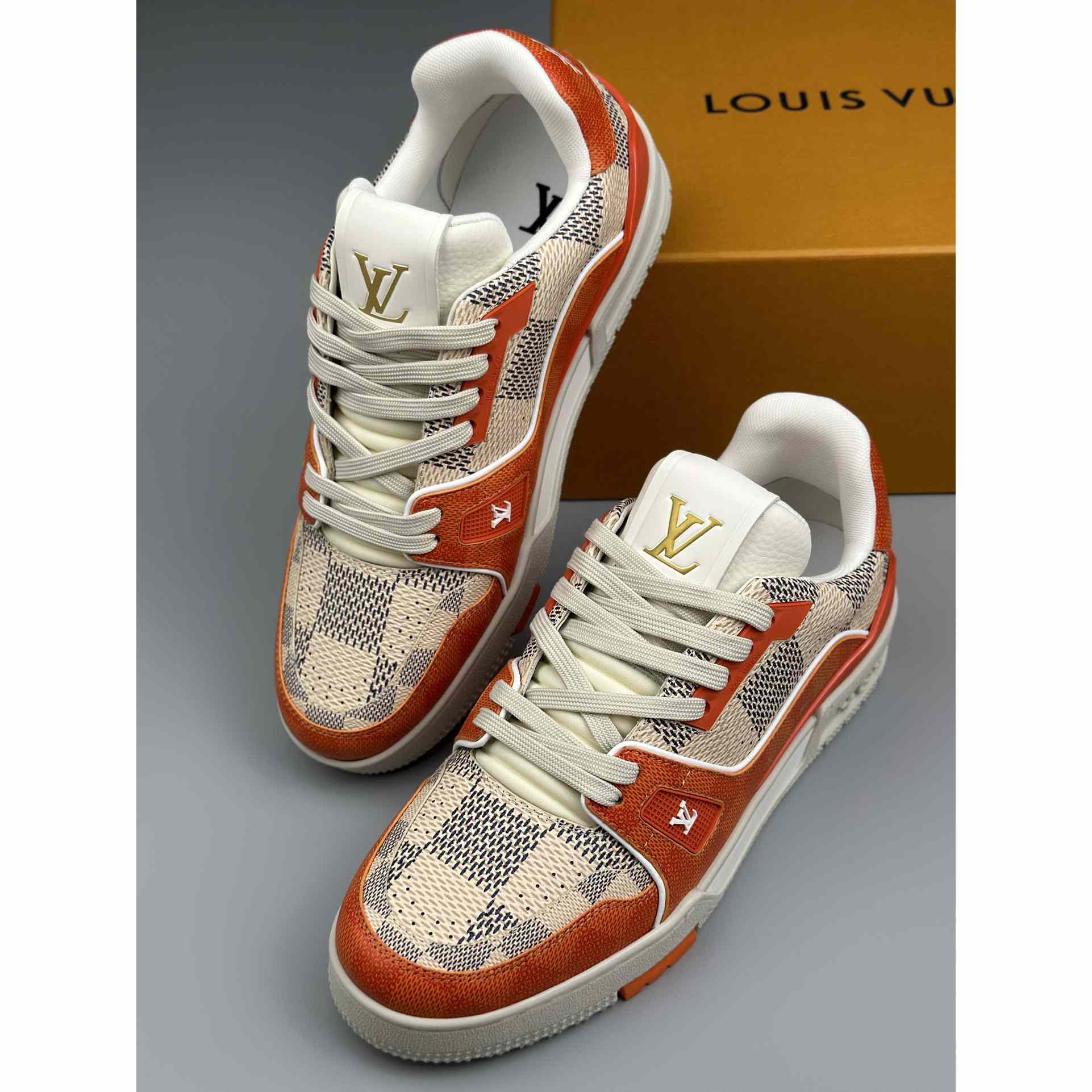 Louis Vuitton LV Trainer Sneaker (Upon UK Size) 1AC56P - 
