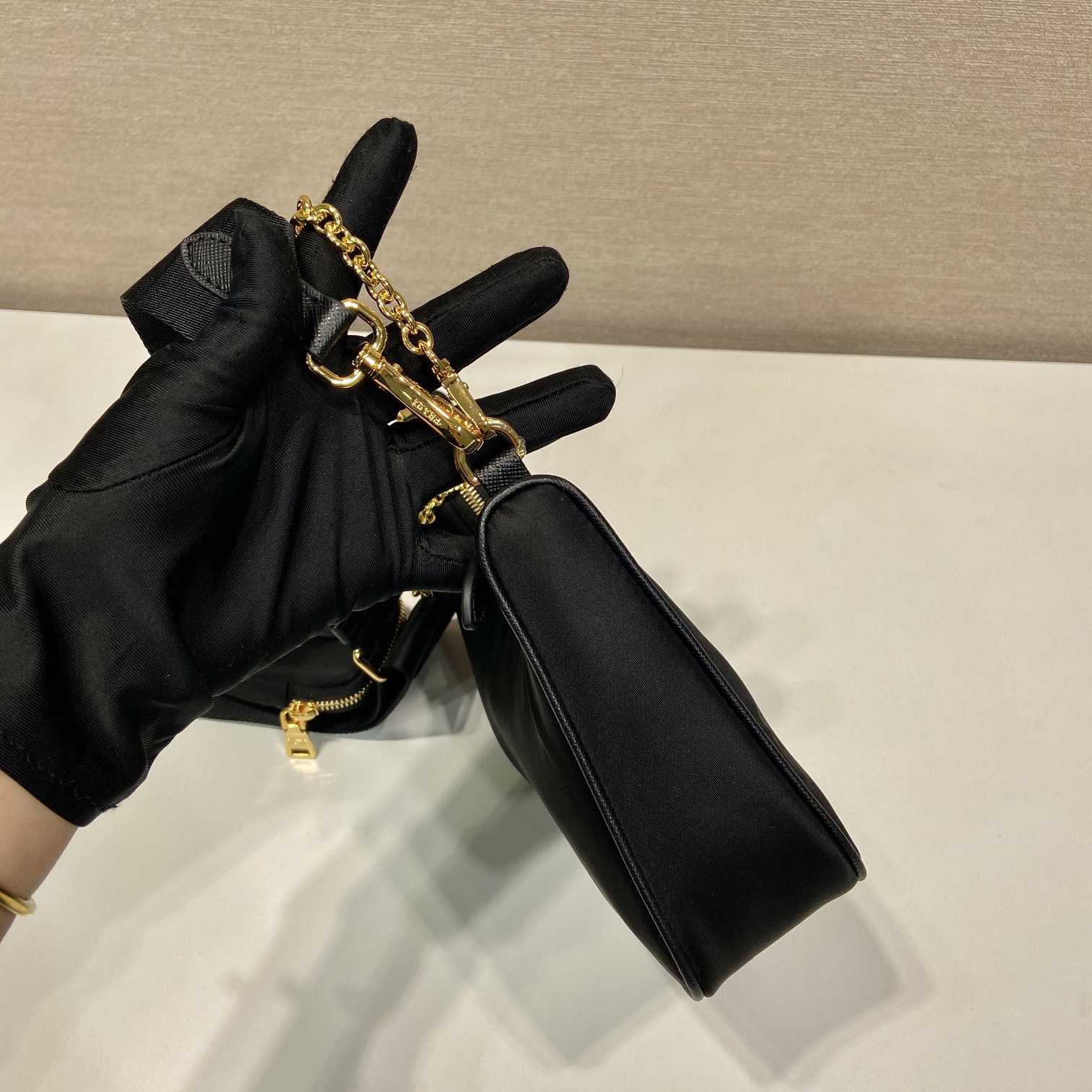 Prada Re-Edition 2005 Re-Nylon Bag - 