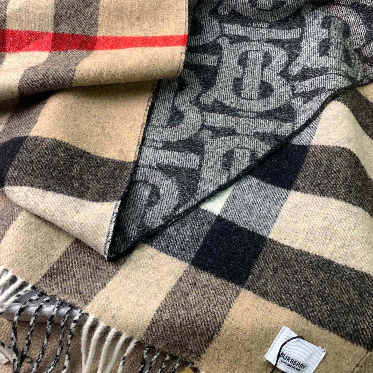 Burberry Check Cashmere Reversible Scarf - 