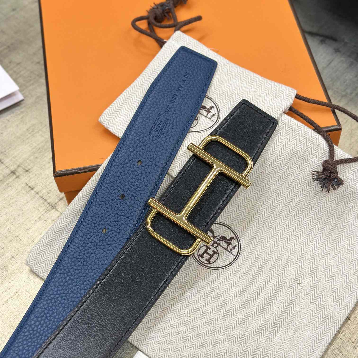 Hermes Royal Belt Buckle & Reversible Leather Strap 38 mm - 