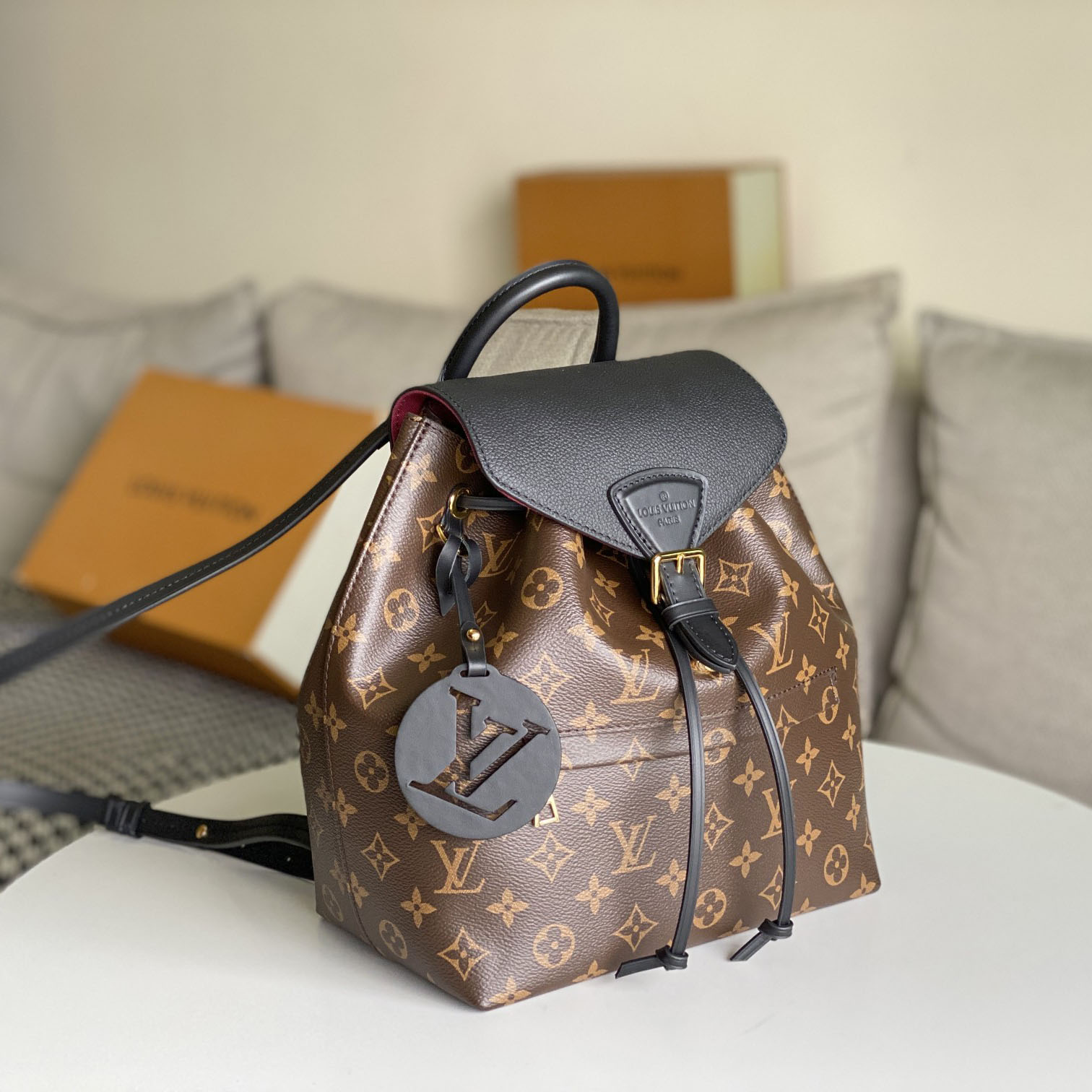 Louis Vuitton Backpacks  (27.5 x 33 x 14cm) m45515 - 