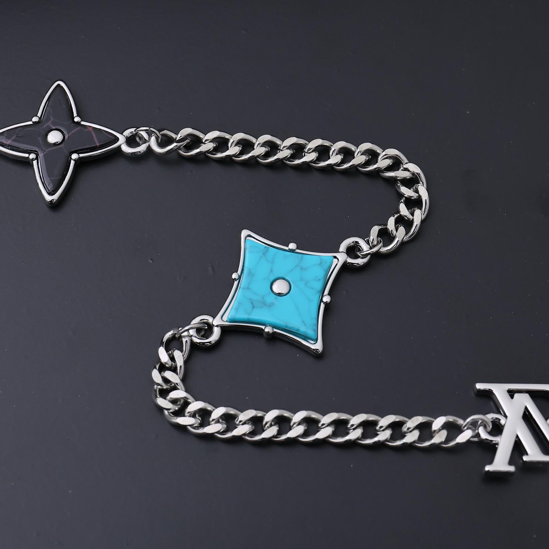 Louis Vuitton Monogram Sunrise Necklace - 