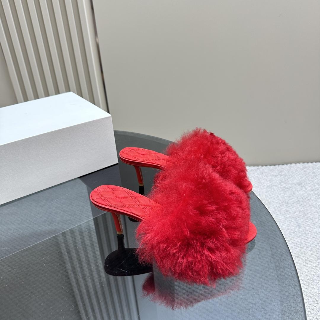 Burberry Shearling Minnie Mules - DesignerGu