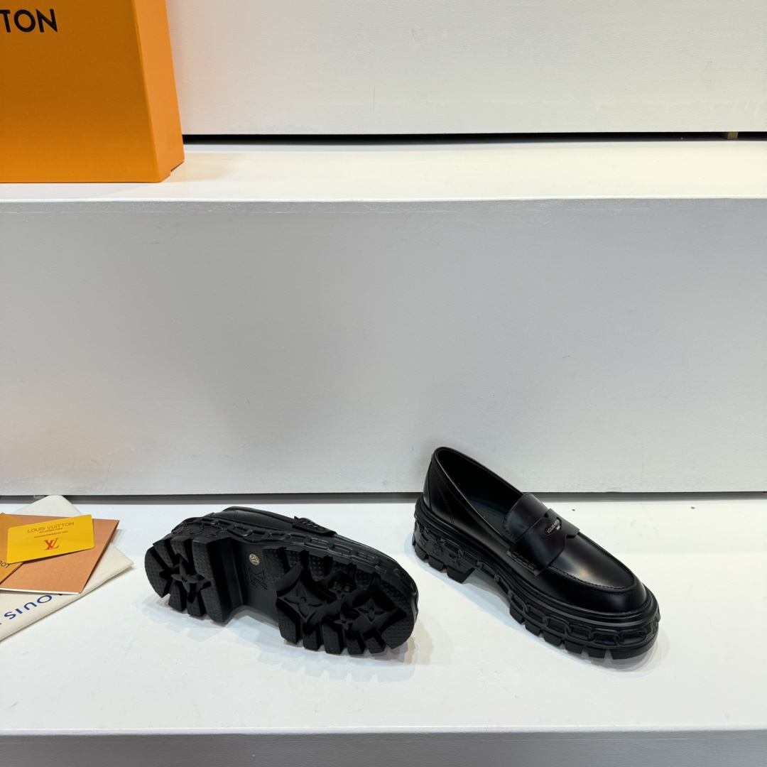 Louis Vuitton LV Record Loafer - 