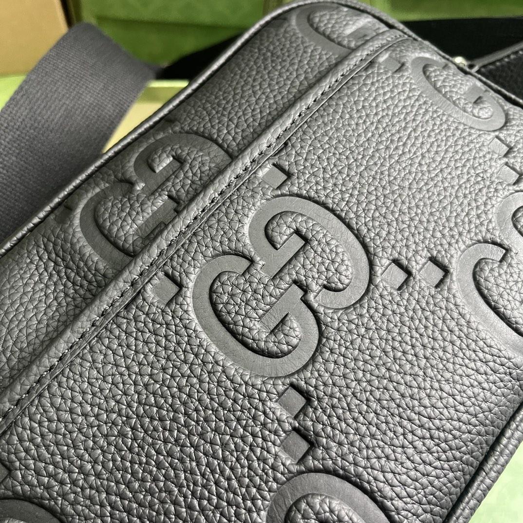 Gucci Jumbo GG Medium Messenger Bag - 