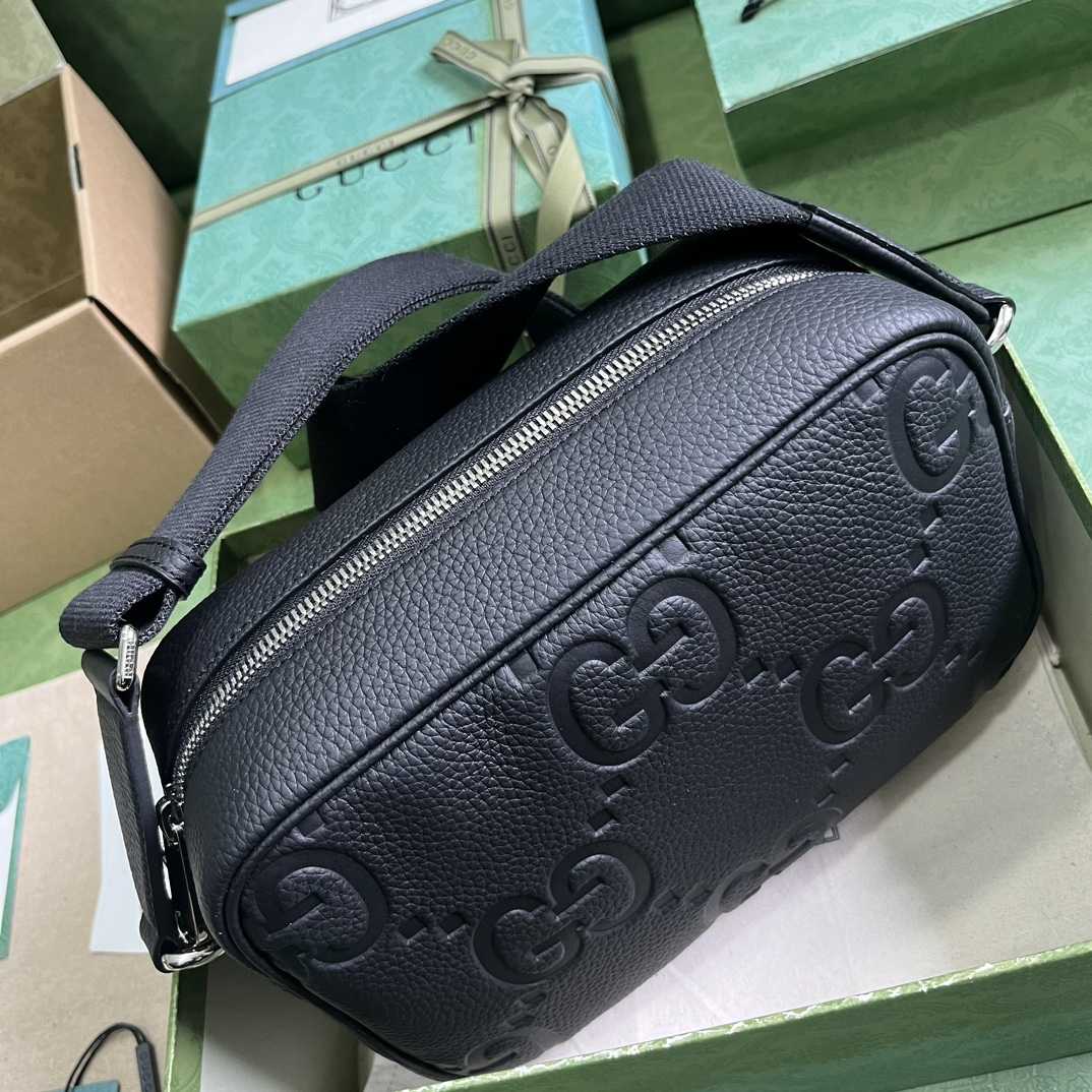 Gucci Jumbo GG Medium Messenger Bag - 