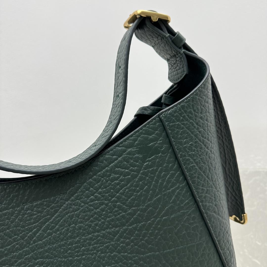 Burberry Medium Chess Shoulder Bag - 