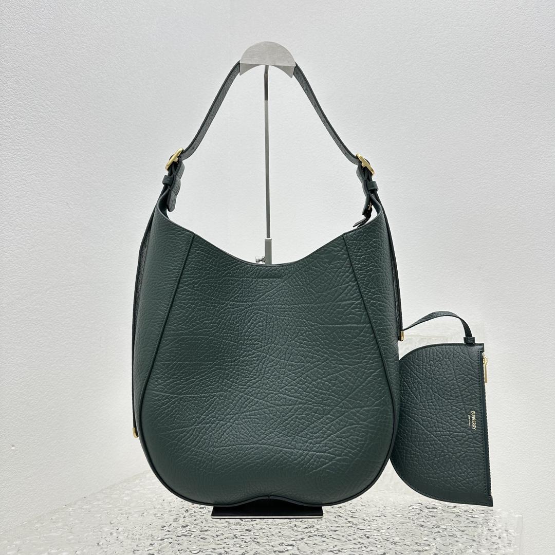 Burberry Medium Chess Shoulder Bag - 