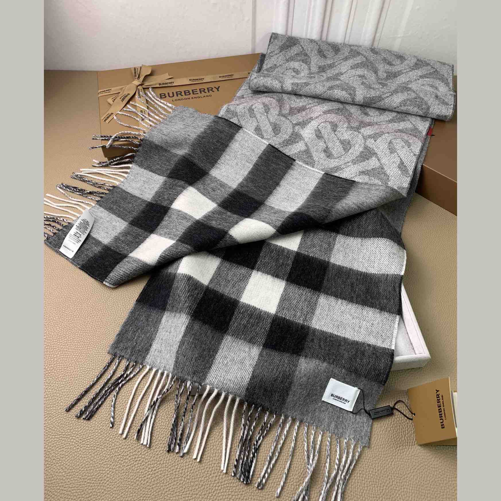 Burberry Check Cashmere Reversible Scarf - DesignerGu