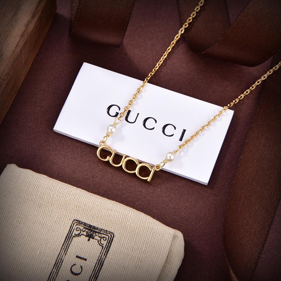Gucci Letter Single Necklace - 