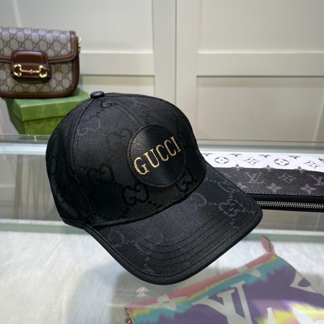 Gucci GG Baseball Cap - 