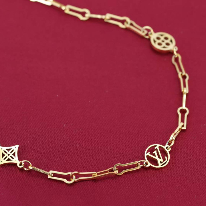 Louis Vuitton Necklace - 