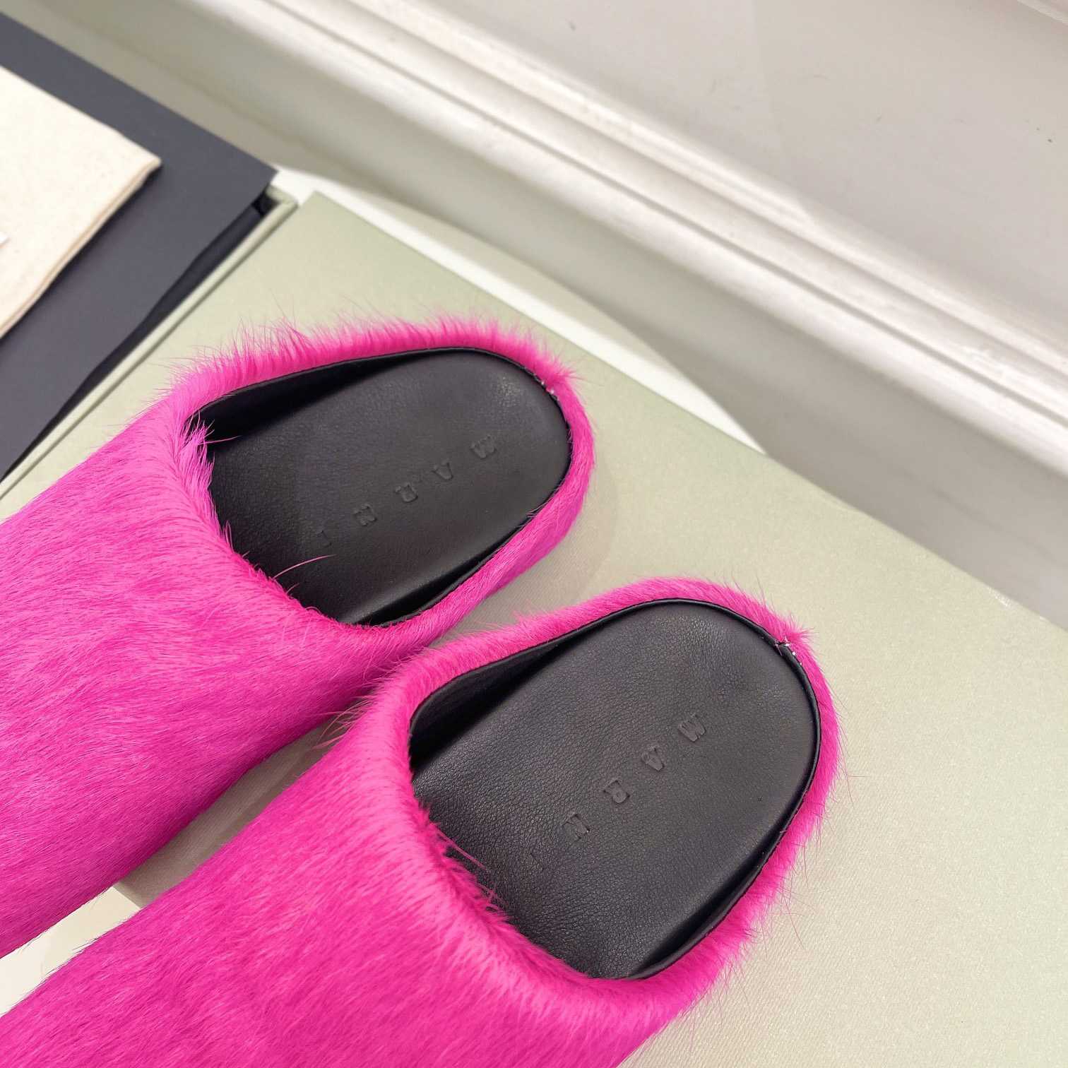 Marni Fussbett Slip-On Flat Mules - 