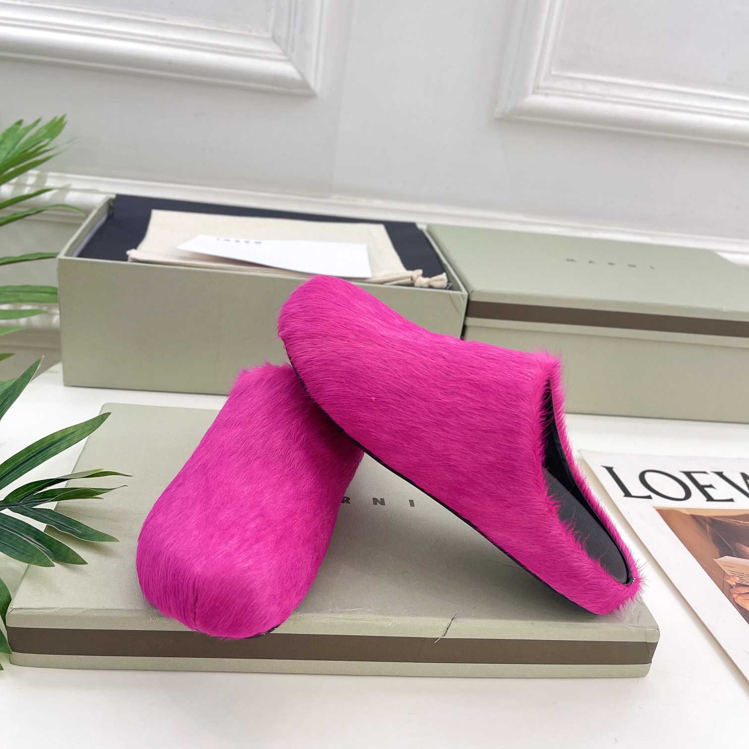 Marni Fussbett Slip-On Flat Mules - 