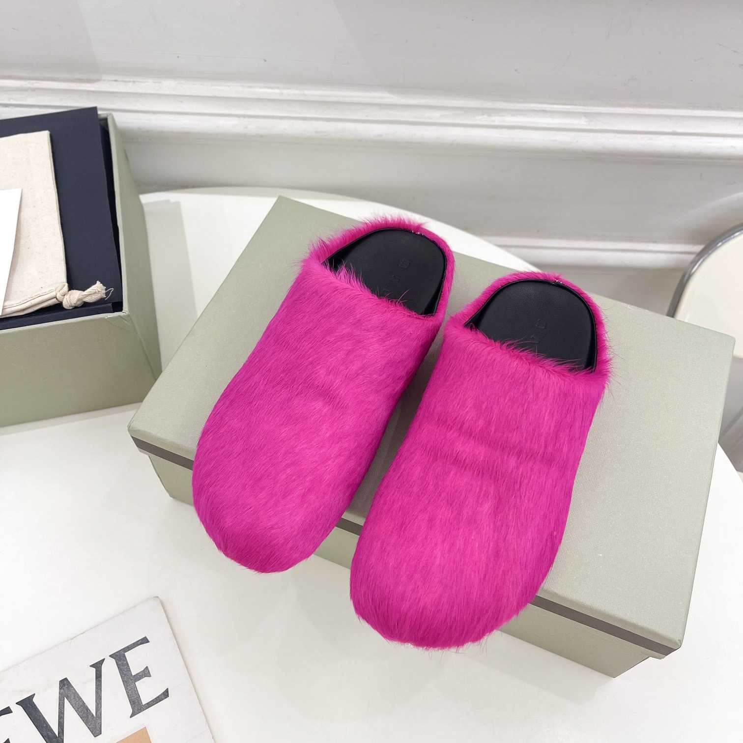 Marni Fussbett Slip-On Flat Mules - 