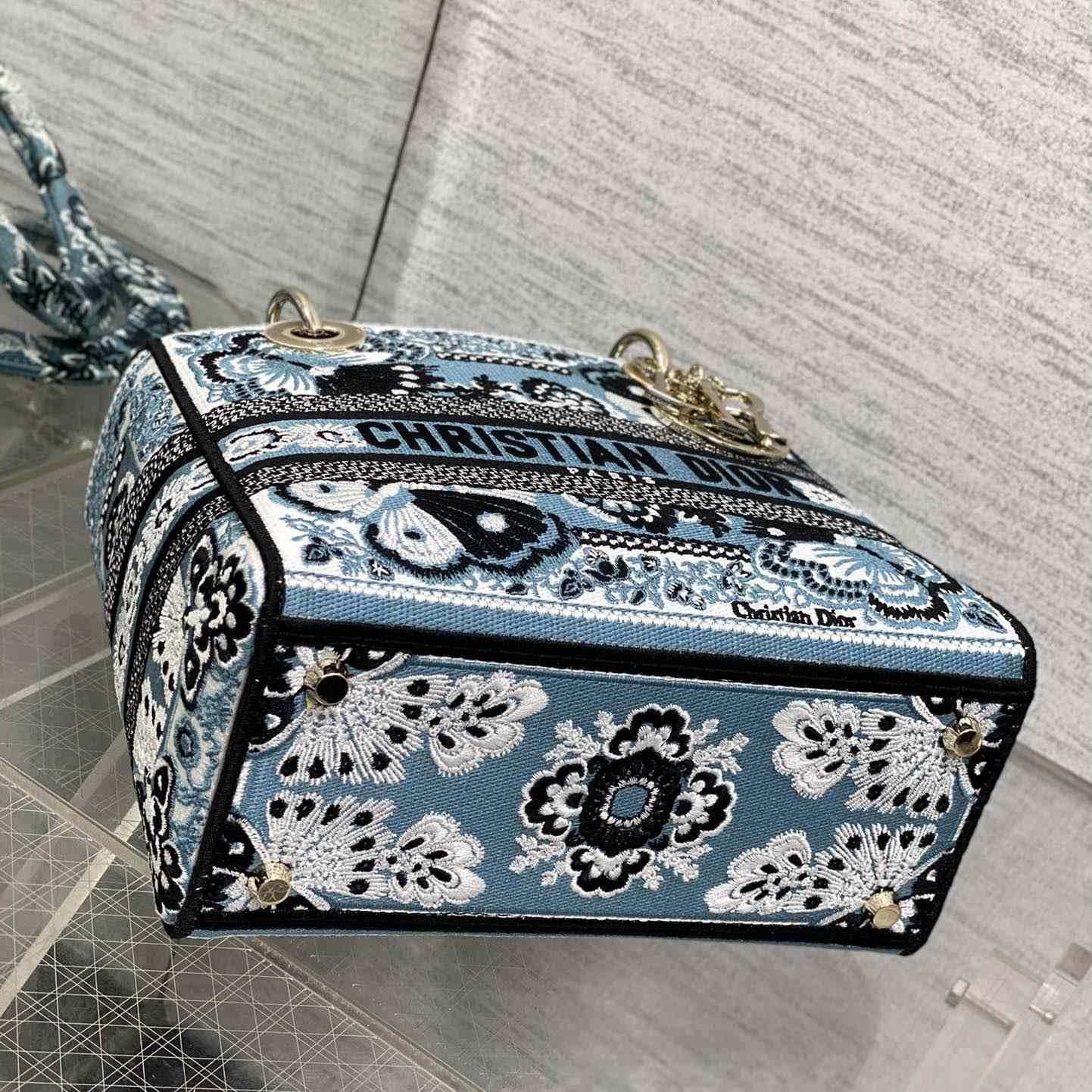 Dior Medium Lady D-Lite Bag - 