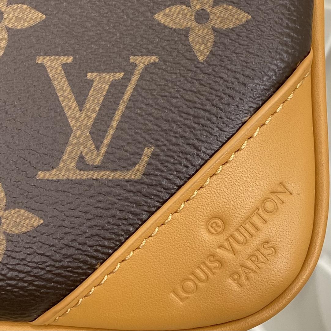 Louis Vuitton Trio Messenger    M46694 - 