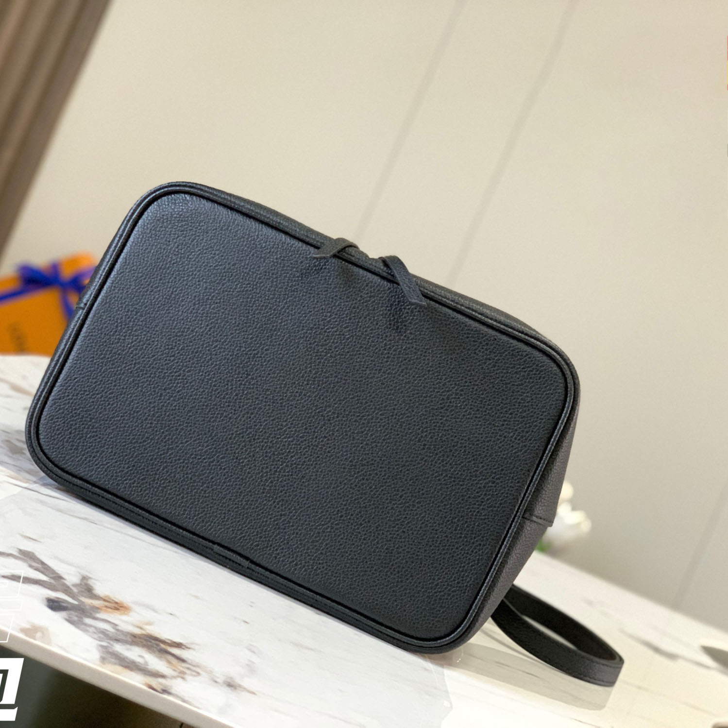 Louis Vuitton Néonoé MM  (26*26*17.5 cm) M45497 - 