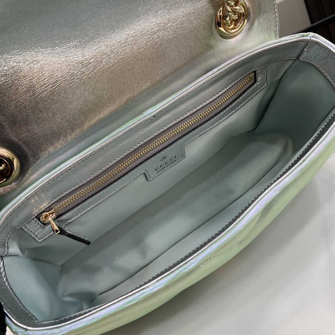 Gucci GG Marmont Small Shoulder Bag - 