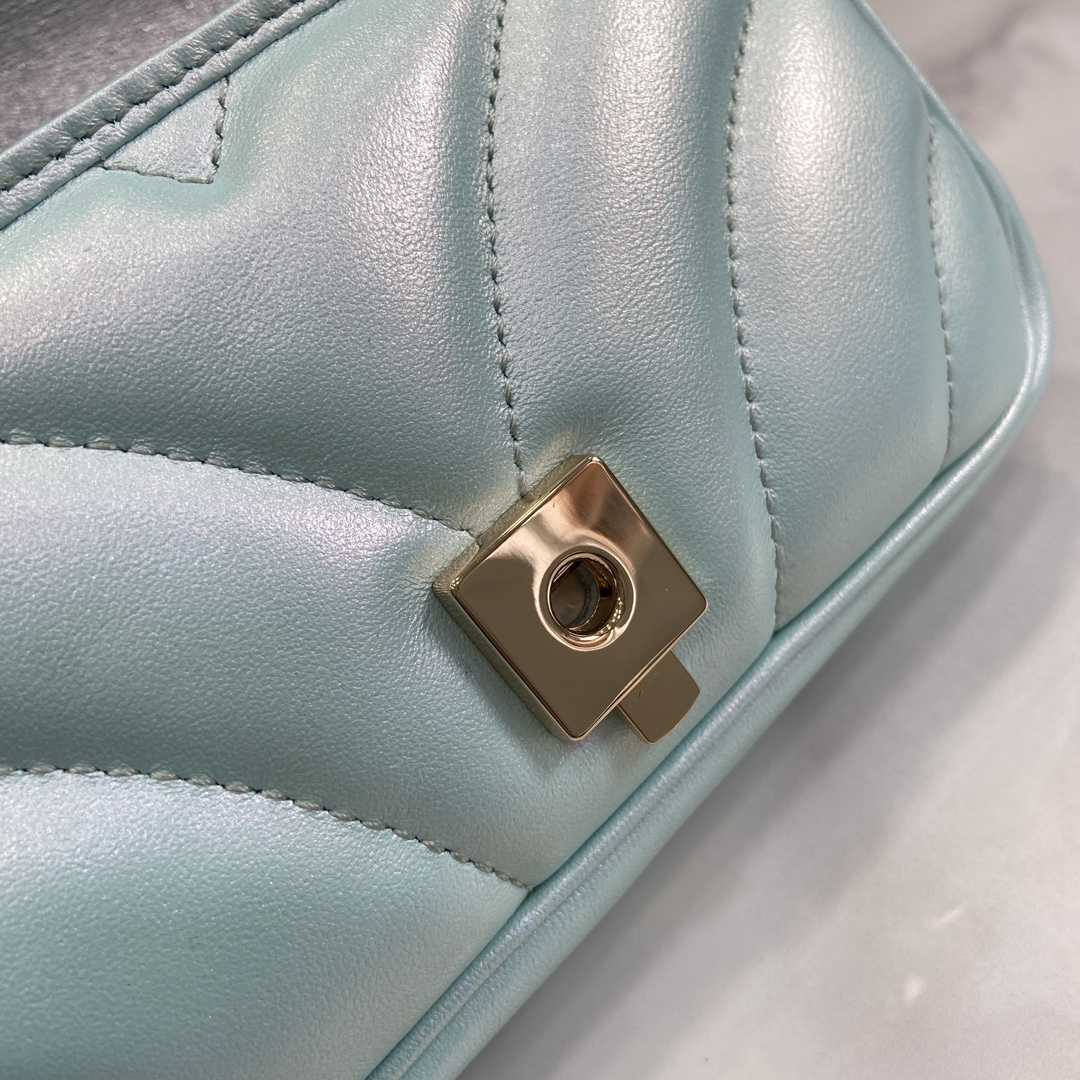 Gucci GG Marmont Super Mini Bag - 