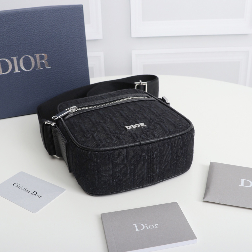Dior Obique Messengers Bag(14.5- 18-6cm)  - 