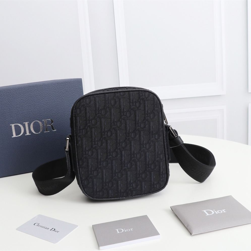 Dior Obique Messengers Bag(14.5- 18-6cm)  - 