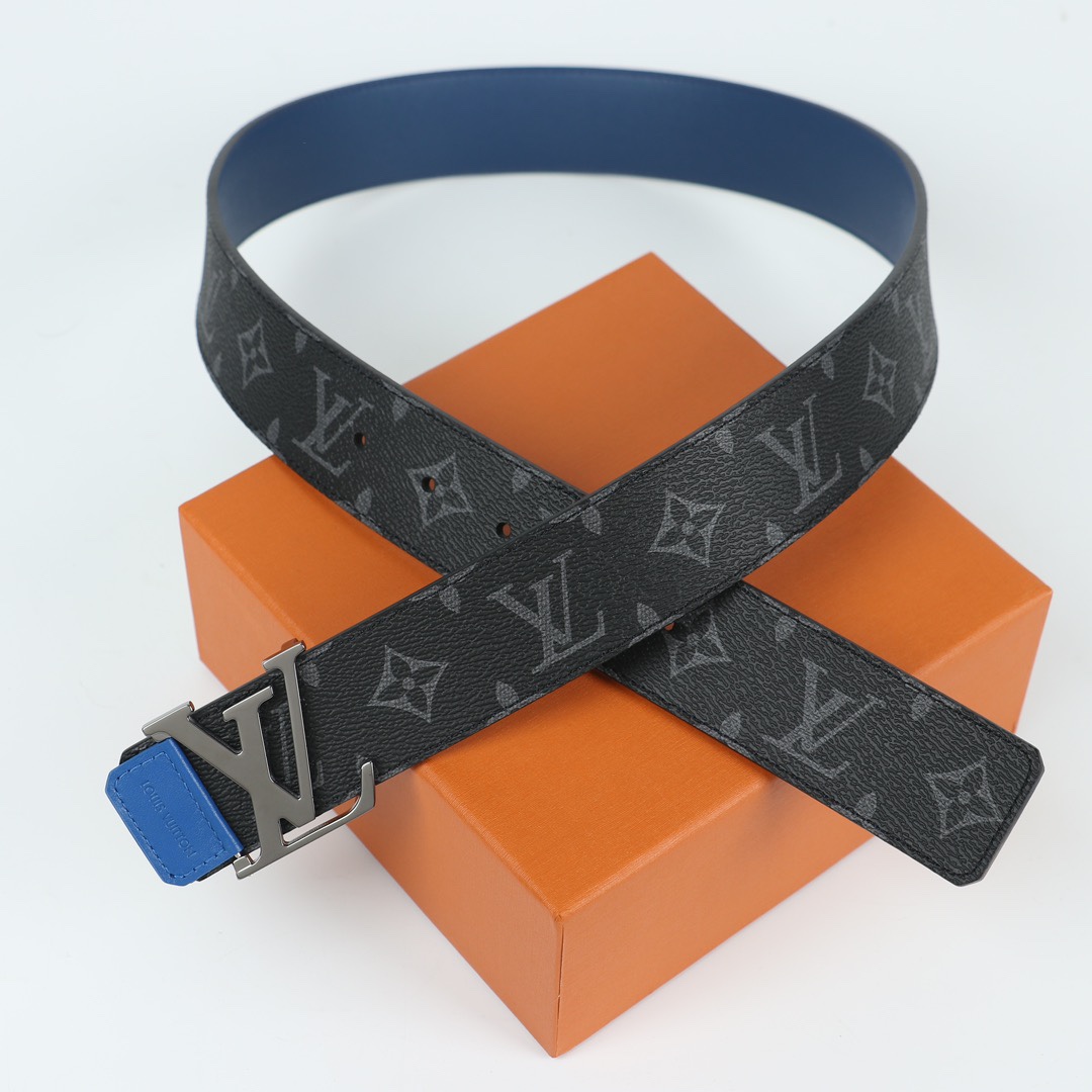 Louis Vuitton LV Tag 40MM Reversible Belt    M0720V - 