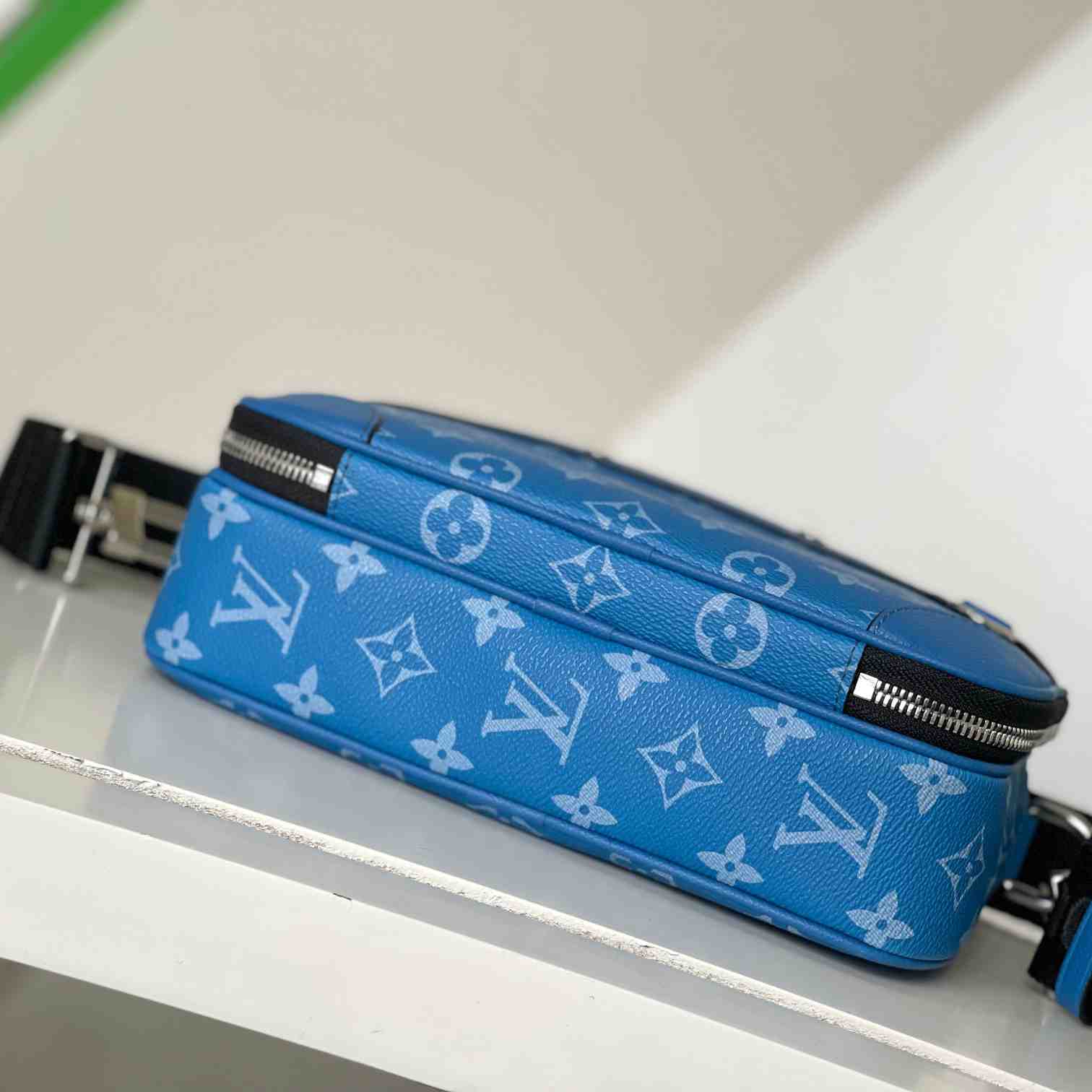 Louis Vuitton Alpha Messenger  M31016 - 