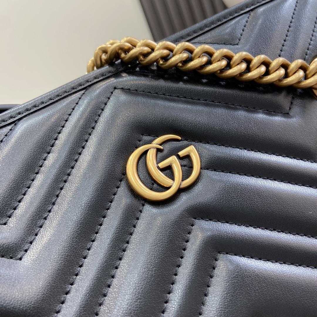 Gucci GG Marmont Medium Tote  - 