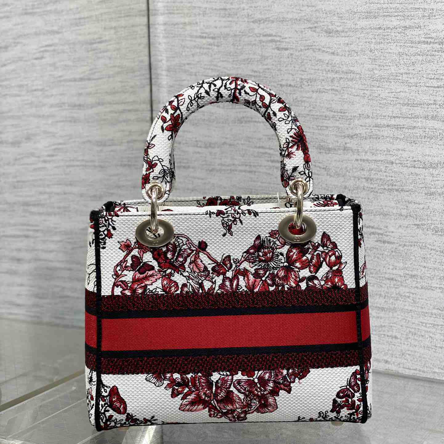Dior Medium Lady D-Lite Bag - DesignerGu