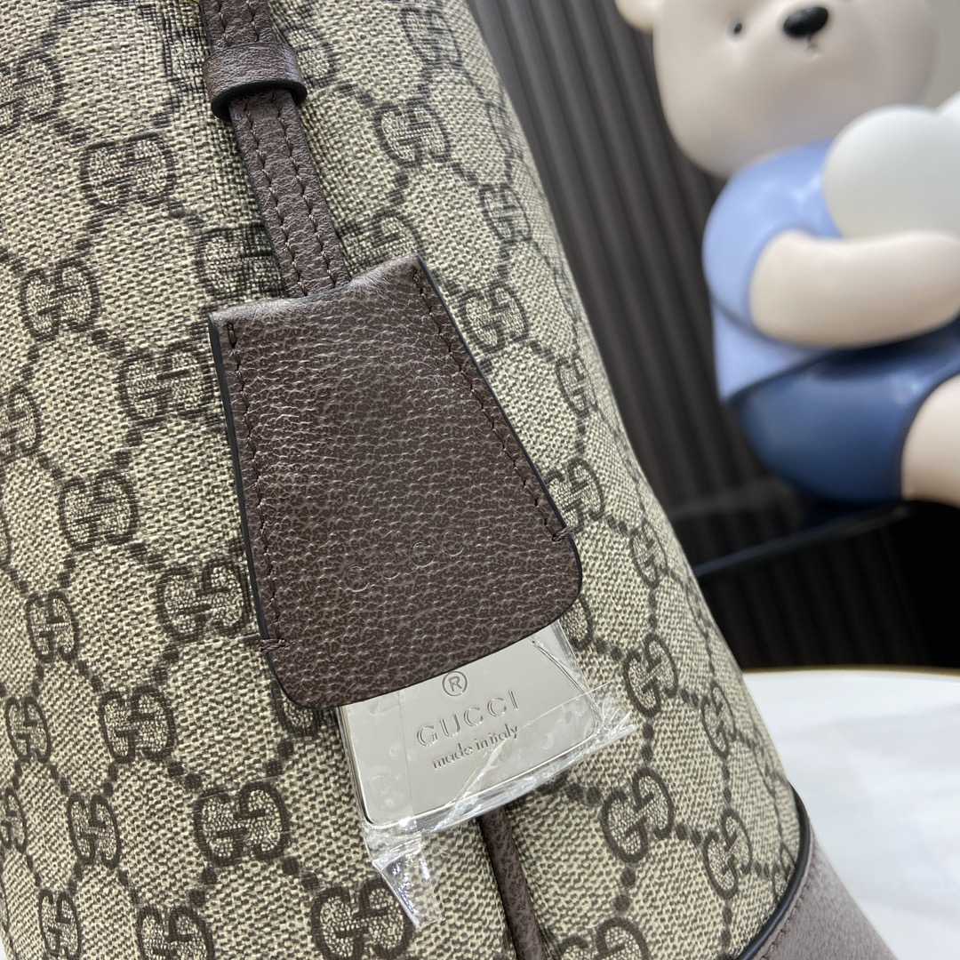 Gucci Ophidia GG Medium Shoulder Bag - 
